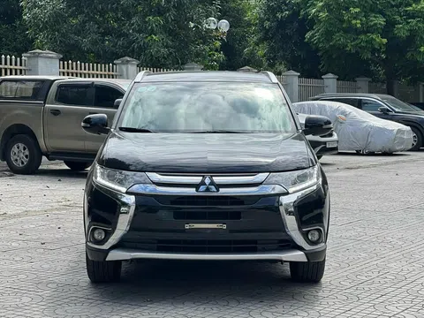 Mitsubishi Outlander 2018 khấu hao ra sao sau 6 năm lăn bánh?