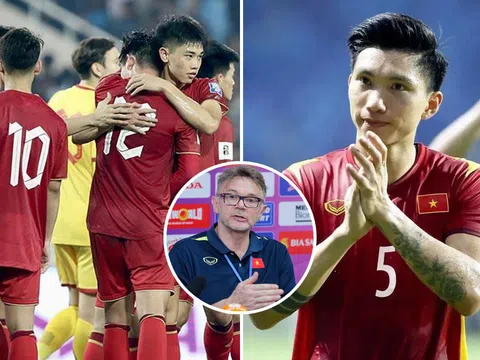 Tin bóng đá tối 25/11: ĐT Việt Nam 'nhận trái đắng' trên BXH FIFA; HLV Troussier gây bất ngờ với Văn Hậu