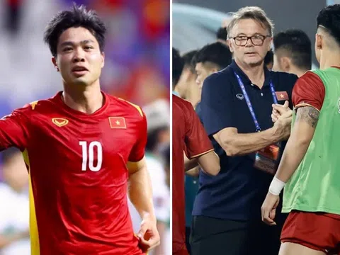 'Quay lưng' với Yokohama FC, Công Phượng nhận đặc quyền từ HLV Troussier khi trở lại ĐT Việt Nam