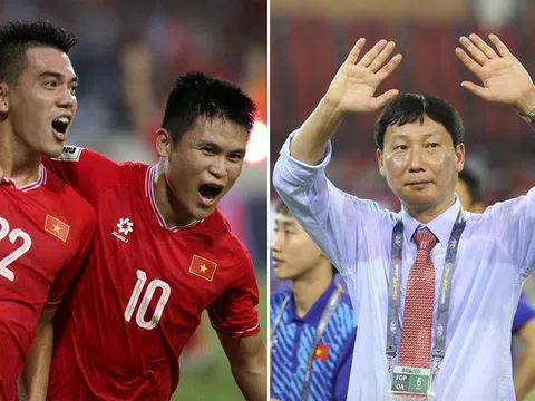 Giúp ĐT Việt Nam thăng tiến trên BXH FIFA, 'thần tài' của HLV Kim Sang Sik nhận 'món quà lớn' từ AFC