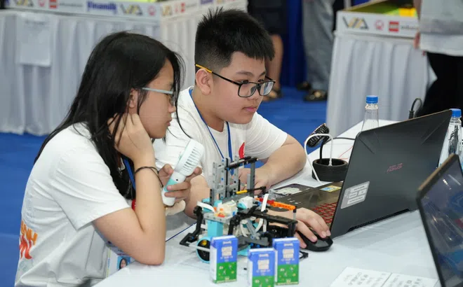 Vinamilk truyền cảm hứng về phát triển bền vững qua cuộc thi Robot lớn nhất năm dành cho học sinh cả nước