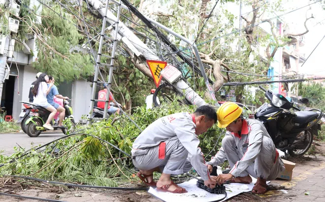 Công điện của Thủ tướng Chính phủ về việc tập trung khắc phục hậu quả bão số 3 và mưa lũ sau bão