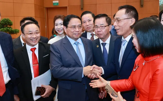 Thủ tướng đề nghị các doanh nghiệp, doanh nhân thực hiện 5 tiên phong