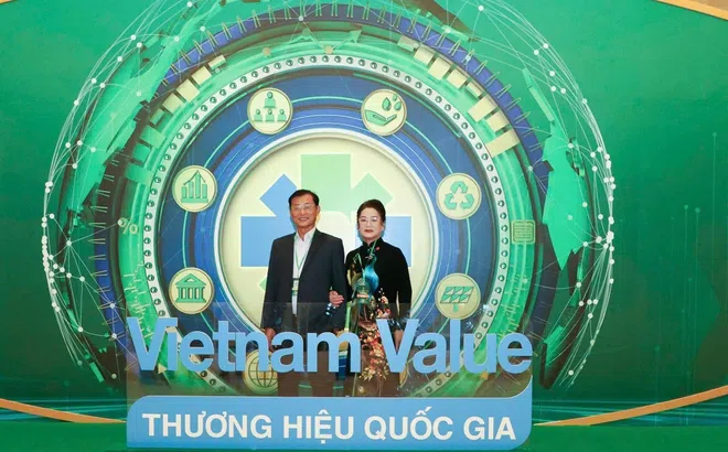 Nhôm Nam Sung đến gần hơn với ước mơ đưa thương hiệu nhôm Việt vươn tầm thế giới