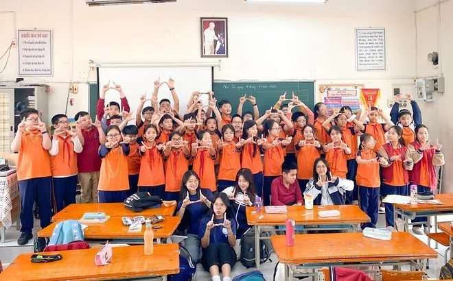 The Up Project - Chuyến tàu “Góp chữ” ươm mầm ước mơ