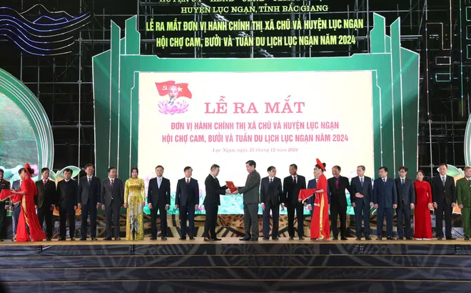Bắc Giang công bố Bí thư thị xã Chũ và huyện Lục Ngạn