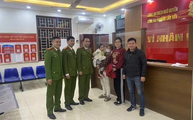 Hải Phòng: Cán bộ chiến sĩ Công an phường Cầu Đất và người dân tìm thấy cháu bé nghi bị bắt cóc!