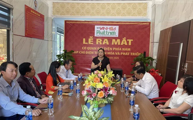 Tạp chí điện tử Văn hóa và Phát triển ra mắt Văn phòng Đại diện tại TP Hồ Chí Minh và các tỉnh phía Nam