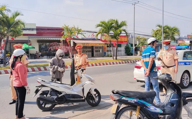 Vĩnh Long: Xử phạt 1.049 trường hợp vi phạm trật tự an toàn giao thông trong tháng 3