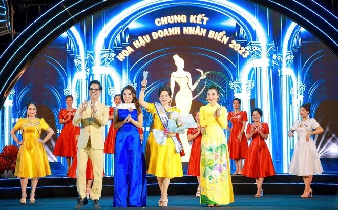 Doanh nhân Nguyễn Thị Ngọc Thảo đoạt giải Người đẹp công sở Hoa hậu Doanh nhân Biển 2023