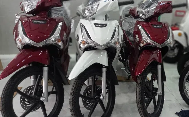 Tin xe trưa 15/1: Honda Future 125 2024 cập bến đại lý với giá cực rẻ, đẹp hơn Wave Alpha và RSX