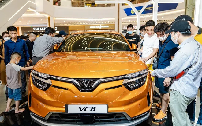 Trả góp chỉ hơn 200.000 đồng/ngày, nhận ngay ô tô điện VinFast đi chơi tết