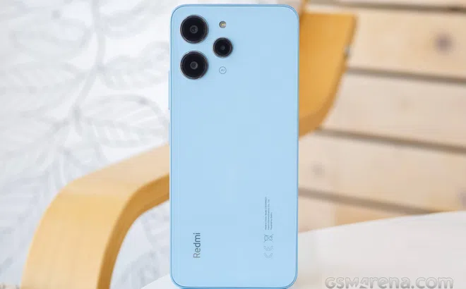 Cầm 3 triệu rinh ngay điện thoại Xiaomi thiết kế đẹp như iPhone 15 Pro Max, màn hình rộng chẳng kém Galaxy S24 Ultra