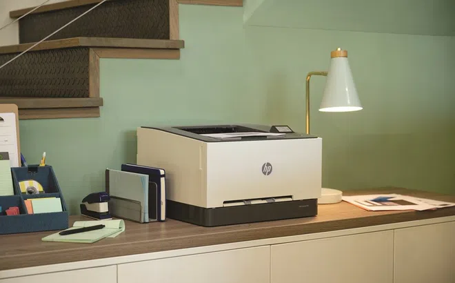 HP trình làng danh mục sản phẩm đột phá, tích hợp trí tuệ nhân tạo AI tại Hội nghị Đối tác hàng đầu APC 2024