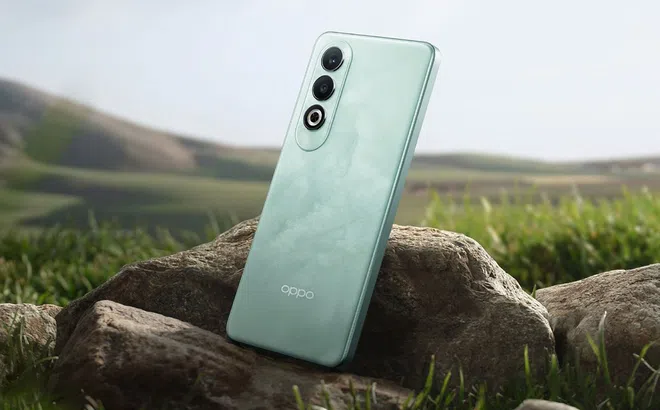 OPPO K12 sắp ra mắt với màn hình 6,7 inch, sạc pin nhanh trong 29 phút, trang bị xịn như Galaxy S24