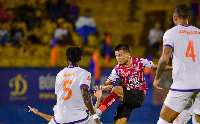 Video Bình Dương vs TPHCM: Tạm biệt chức vô địch