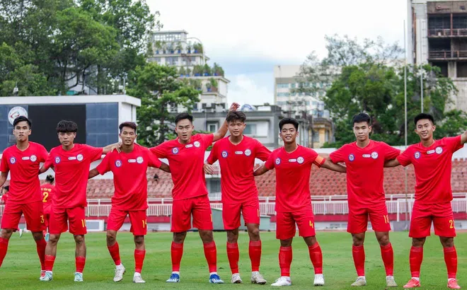 LĐBĐ Việt Nam trao suất đi tiếp cho 1 đội bóng