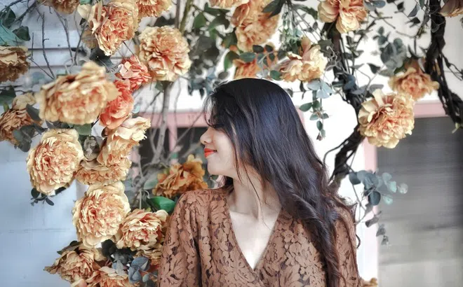 Thương hiệu Trang Dresses của NTK Trang Nguyễn tôn vinh vẻ đẹp các mỹ nhân Việt