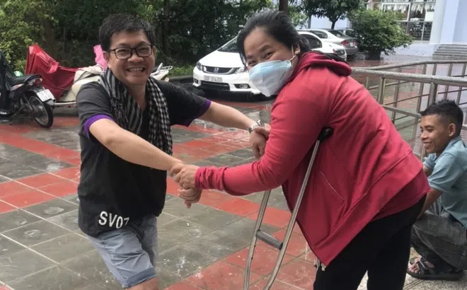 Có một chàng trai như thế trong xã hội hiện đại nhộn nhịp thời 4.0