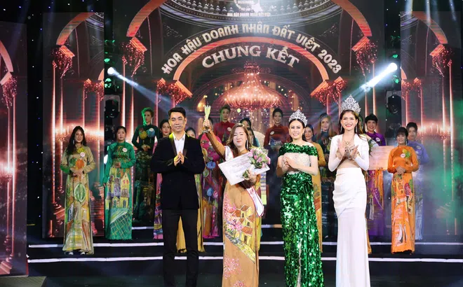 Nhan sắc “Người đẹp trí tuệ” Hoa hậu Doanh nhân đất Việt 2023
