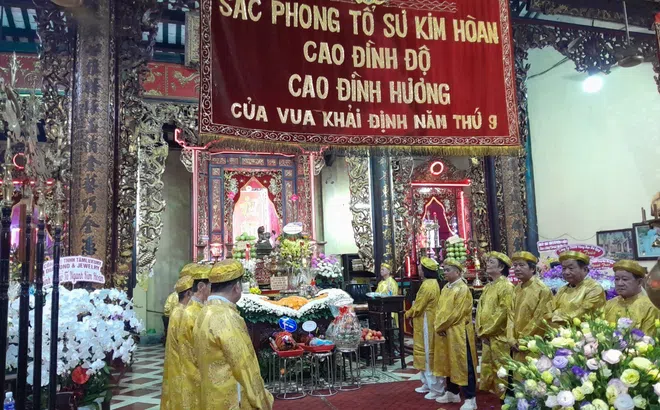 Ban trị sự Lệ Châu Hội Quán tổ chức lễ giỗ kỷ niệm 214 năm ngày húy kỵ ông tổ ngành kim hoàn