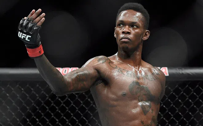 Israel Adesanya thất vọng vì không được thi đấu tại UFC 300