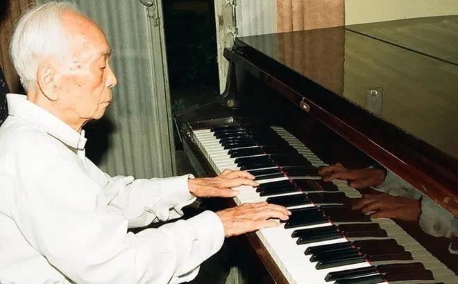 Nhà báo Vương Xuân Nguyên: “Đại tướng Võ Nguyên Giáp là tiếng đàn Huyền thoại còn vang vọng mãi trong ngôi đền thiêng của lòng dân đất Việt”