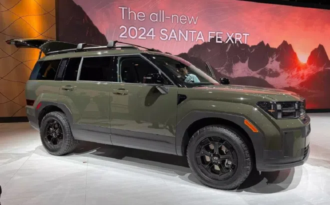 ‘Quái thú’ Hyundai Santa Fe XRT 2024 ra mắt với thiết kế cực chất, lốp xe 'cân' mọi địa hình