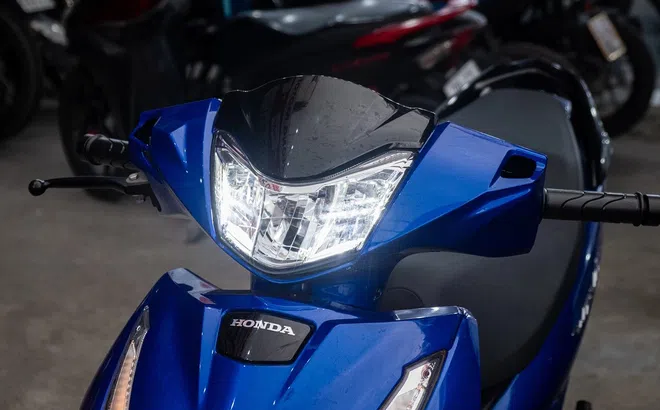 Tin xe hot cuối tuần: Honda đưa ‘ông hoàng xe số’ giá 35 triệu đồng về đại lý, xịn hơn Future và RSX
