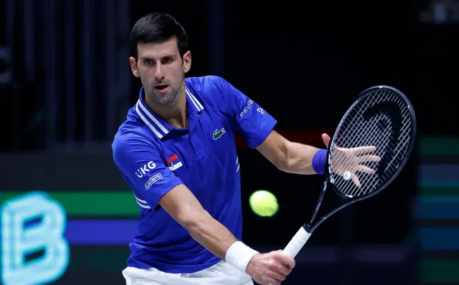 Bận ăn mừng, Djokovic bỏ lỡ trận ra quân tại Davis Cup 2023