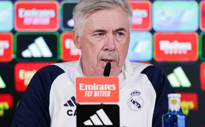 Bellingham nghỉ tập với Real, Ancelotti tiết lộ tình hình