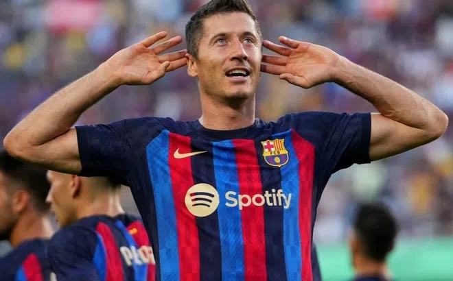 XÁC NHẬN: Lewandowski chốt thời điểm giải nghệ, không theo nghiệp HLV