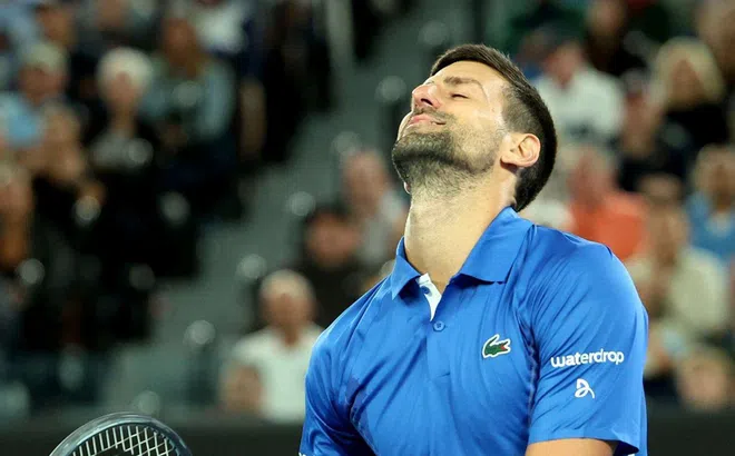 Lịch thi đấu tennis 19/1: Novak Djokovic "khó thở"