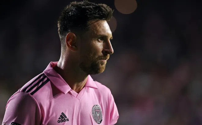 Messi chỉ cần 60 giây để làm nên lịch sử tại nước Mỹ