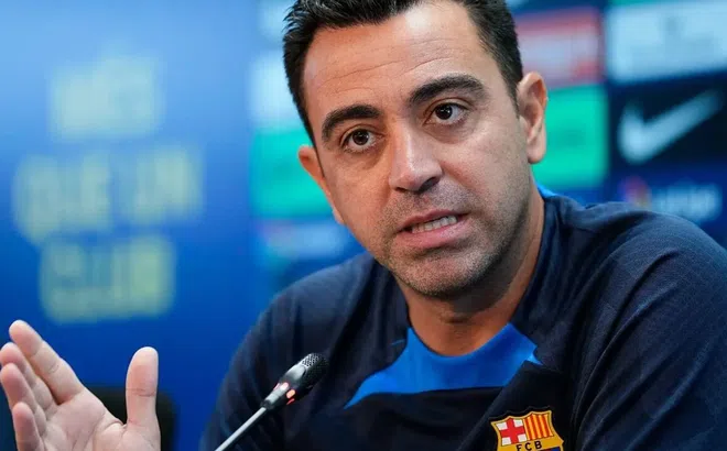 Xavi chỉ ra kết quả Barca nên có trước Napoli