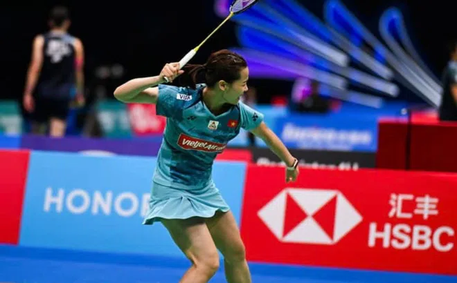 Nguyễn Thùy Linh thắng trận đầu tiên trong năm 2024 chỉ sau 29 phút thi đấu