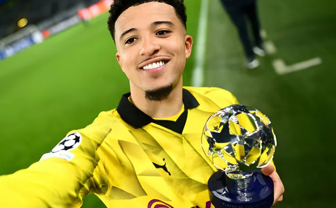 Sancho cản đường MU tới C1 khi thăng hoa tại Dortmund