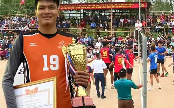 Khổng lồ bóng chuyền Việt Nam 'thi triển võ thuật' với bậc đàn anh