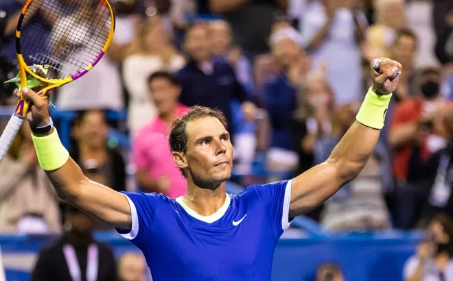 Rafael Nadal trở lại tập luyện cho mùa giải đất nện