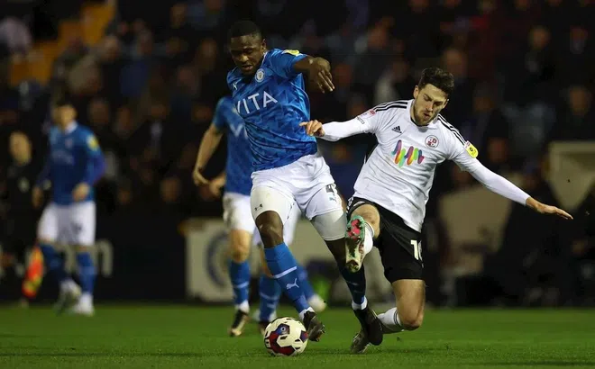 Nhận định, dự đoán Crawley Town vs Stockport County, 02h45 ngày 19/03/2024