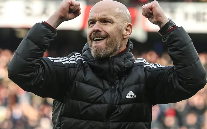 Ten Hag tự thưởng lớn sau chiến thắng trước Liverpool