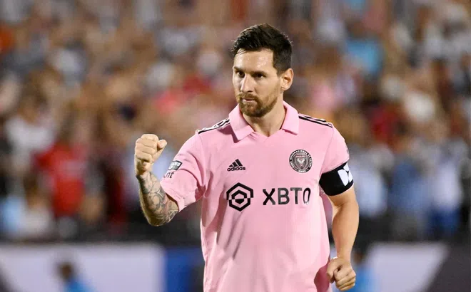 Hé lộ thời điểm Lionel Messi trở lại thi đấu