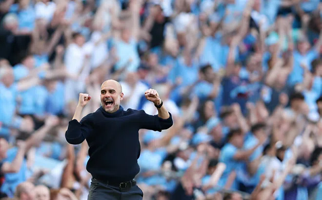 Vượt qua Sir Alex, Pep Guardiola cùng Man City đi vào lịch sử Ngoại hạng Anh