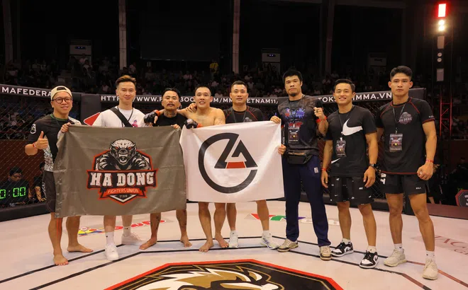 Trọng tài trận đấu giữa Trần Ngọc Lâm và Đinh Quốc Dũng lên tiếng sau tranh cãi