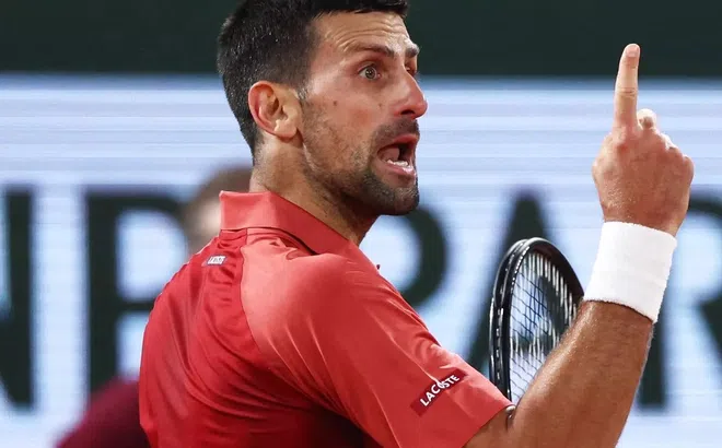 Kết quả tennis 2/6: Alcaraz vào tứ kết, Djokovic suýt thua tại Roland Garros