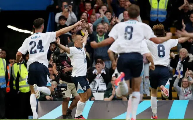 Anh lật đổ World XI, đăng quang Soccer Aid 2024 đầy kịch tính