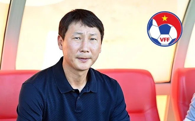 HLV Kim Sang-sik nói thẳng mối quan hệ với cầu thủ ĐT Việt Nam