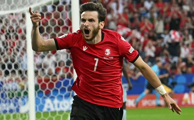 Tỷ phú treo thưởng khủng nếu Georgia đánh bại Tây Ban Nha