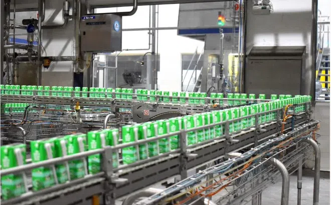 Lộ diện các sản phẩm “thay áo mới” đầu tiên của Vinamilk trên dây chuyền