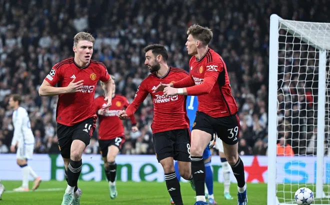 Kết quả C1 hôm nay 9/11: MU hồi sinh, Real Madrid lại thị uy
